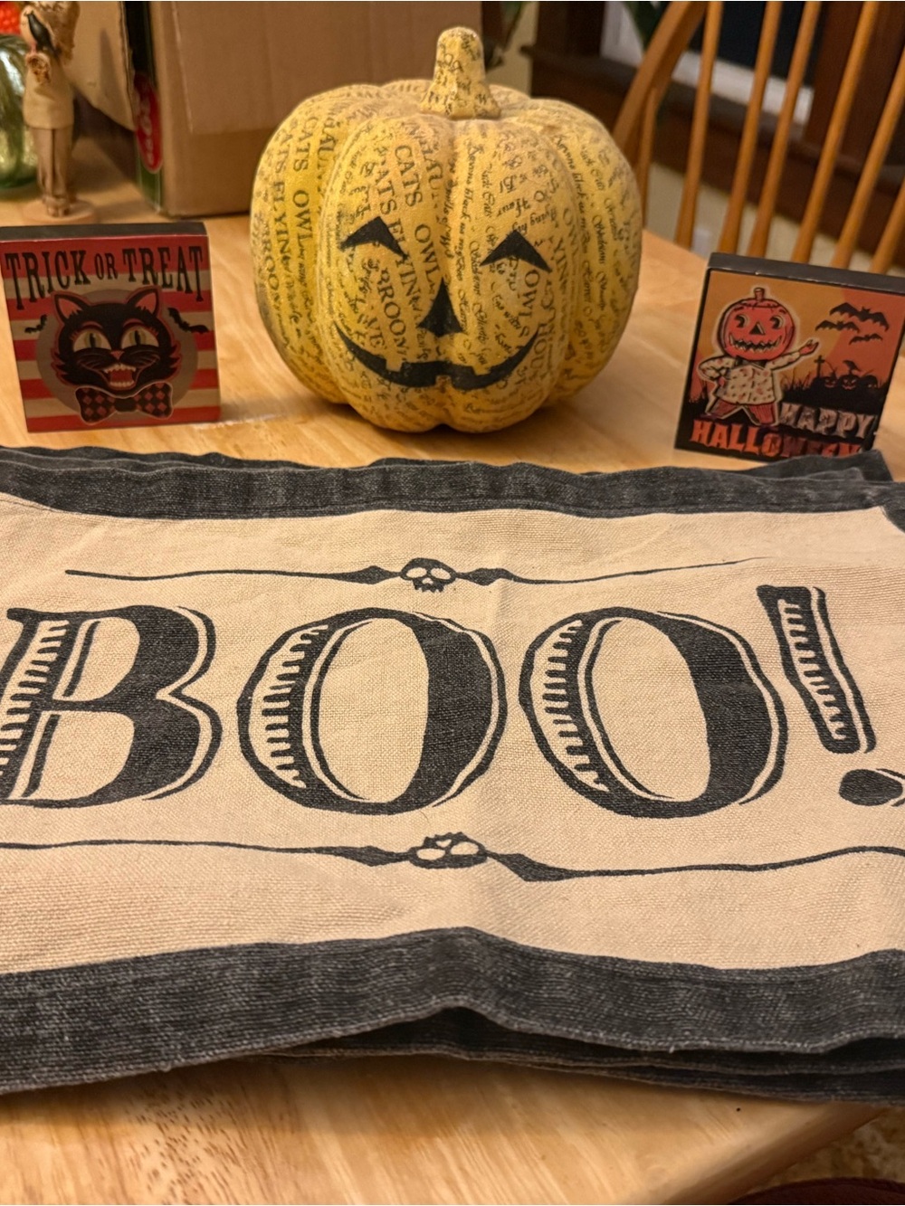 Gothic Farmhouse Fall / Halloween Table Setting Bundle 6 Placemats Signs Pumpkin